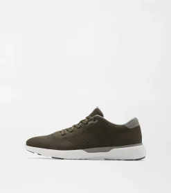 Glide V3 Sneaker