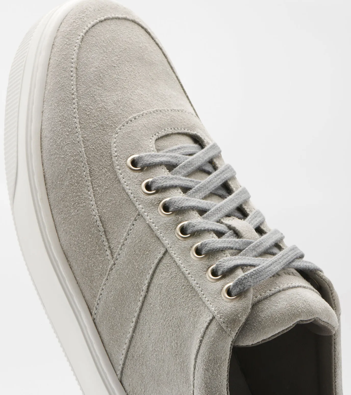 Vantage Suede Sneaker