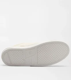 Women's Vantage Suede Sneaker
